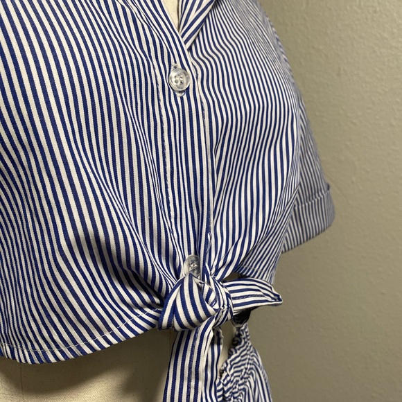 HP3/8 Striped Button Down Dress w/ Cutout at Waist - Picture 5 of 8